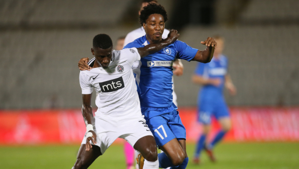 JOŠ JEDAN POVRATNIK U HUMSKOJ Partizan rešava pitanje štopera, Banjak oblači crno-belo?