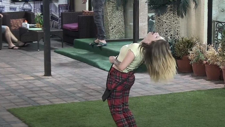 PREKINUT PROGRAM! Ukućanka doživela nervni slom, urlala i jecala kada je ovo videla, krici odzvanjali vilom Parova!