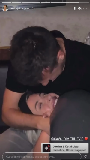 NAPOKON UŽIVA U LJUBAVI! Dušica Jakovljević u Čavinom zagrljaju, voditeljka blista i ne krije emocije prema fudbaleru