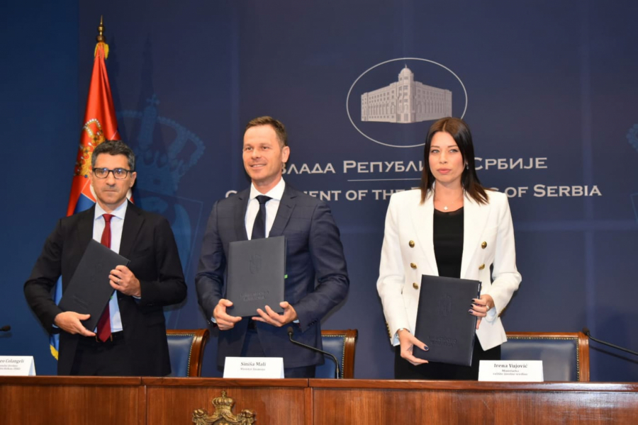 ČISTIJI VAZDUH ZA GRAĐANE KRAGUJEVCA Ministarka Irena Vujović potpisala ugovor sa EBRD vredan 18 miliona evra