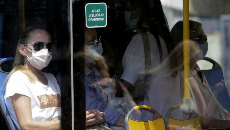 OVO JE ULOGA OBEZBEĐENJA U GRADSKOM PREVOZU Birajte: Karta kontroloru ili lična njegovom pratiocu