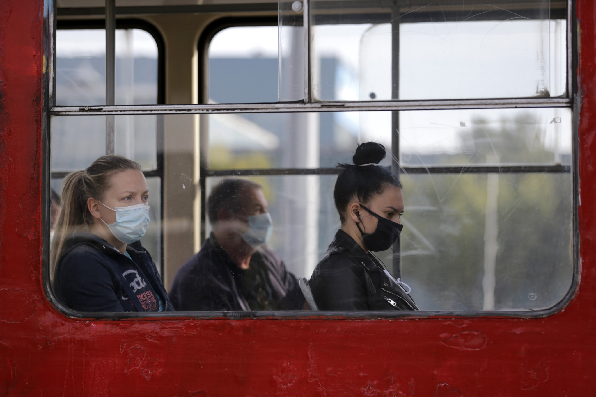 LINIJE GSP MENJAJU TRASU, SAOBRAĆAJ SE OBUSTAVLJA U CENTRU BEOGRADA Spisak svih ulica koje će biti zatvorene u petak i subotu zbog svečanosti
