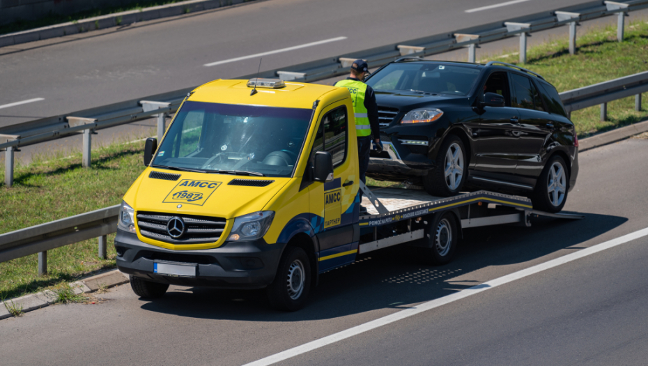 VOZAČI OTVORITE ČETVORO OČIJU: Ovi brojevi vam mogu spasiti život, ako vas spazi LAŽNA ŠLEP SLUŽBA!