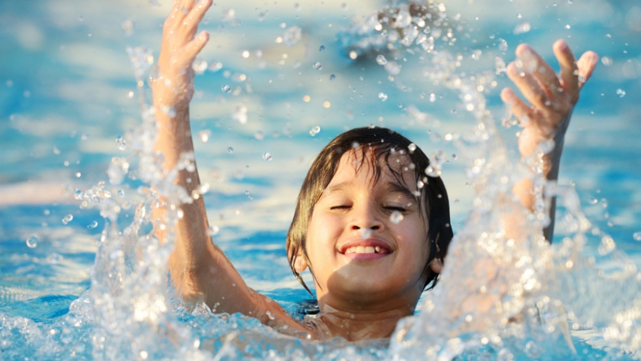 STROGO OPREZNO Dete se može utopiti i u vodi od nekoliko centimetera, bezbednost je na prvom mestu