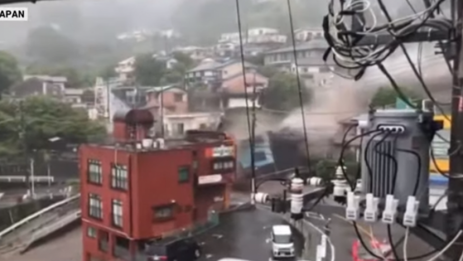 UŽAS U JAPANU Nevreme pokrenulo klizište, dvoje mrtvih, oko dvadeset nestalih