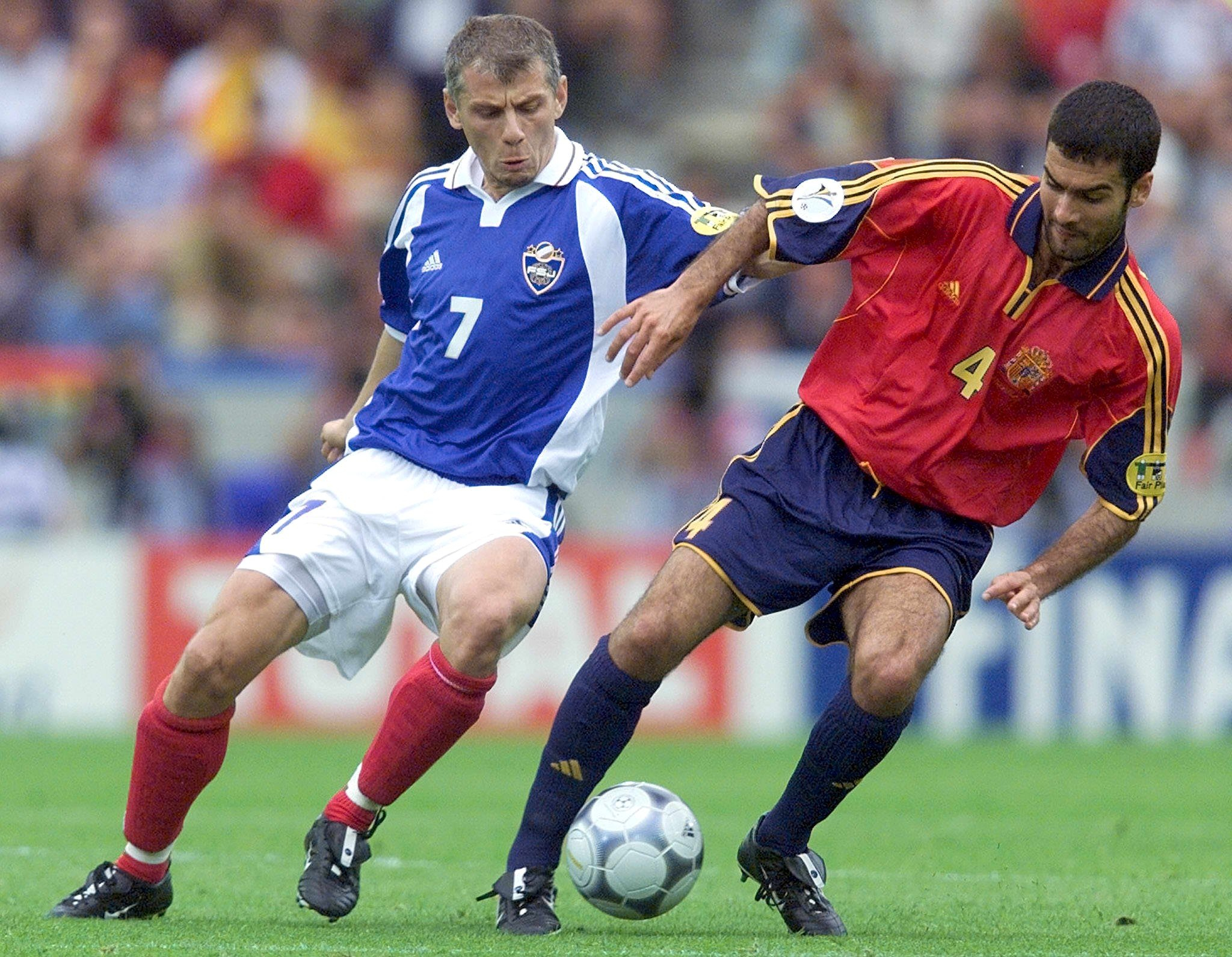 ANA I BASTIJAN DOBIJAJU POZNATOG KOMŠIJU! Legendarni fudbaler Zvezde pazario nekretninu od 413.000 evra!