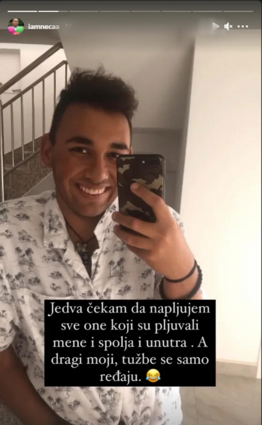 NE PRESTAJE DA ŠOKIRA! Bivši zadrugar besan nakon izlaska iz rijalitija, preti tužbama, a na udaru su ovi zadrugari