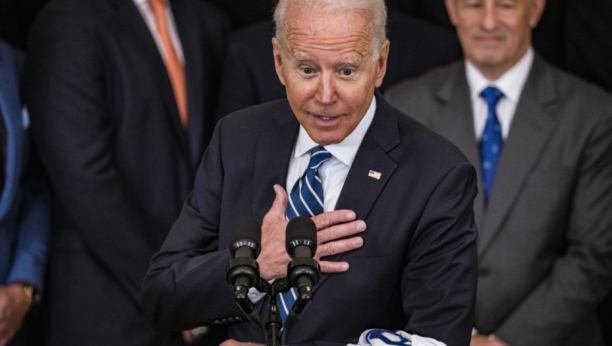 BAJDEN SE PRAVI NEVIN! Američki predsednik progovorio o protestima na Kubi, Havana zna ko je organizator!