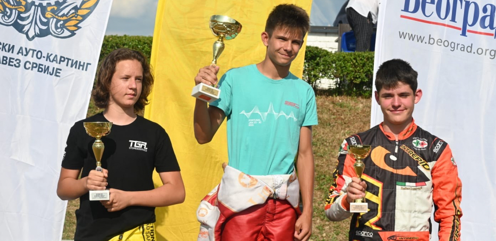 „TROFEJ BEOGRADA“ NA ADI HUJI - Vikend u znaku kartingaša