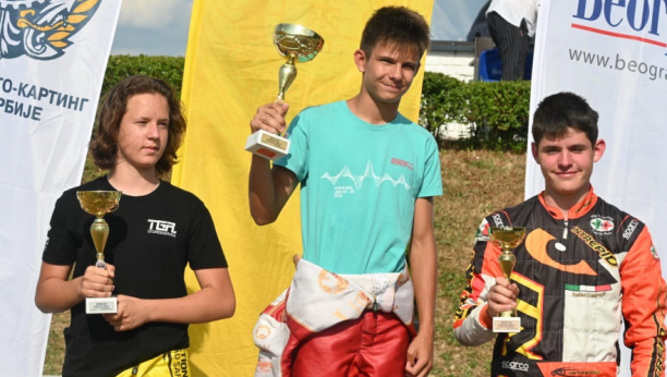 „TROFEJ BEOGRADA“ NA ADI HUJI - Vikend u znaku kartingaša