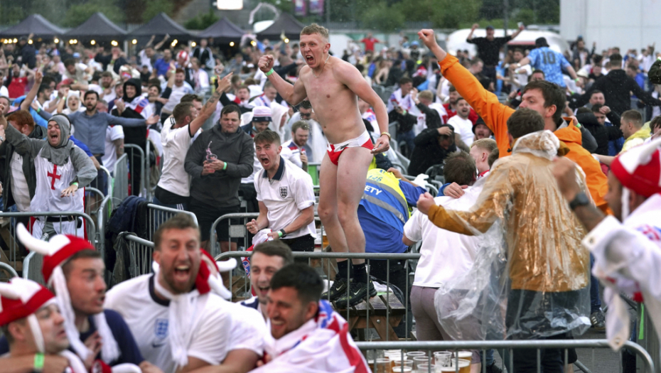 ŽIVELI! Luda noć na Ostrvu: Popili i pojeli 620 miliona €