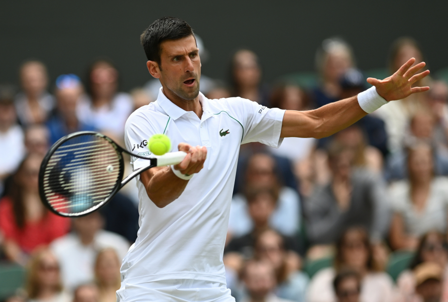 KORAK DO BESMRTNOSTI! Novak protiv zahuktalog Italijana ispisuje nove stranice teniske istorije!