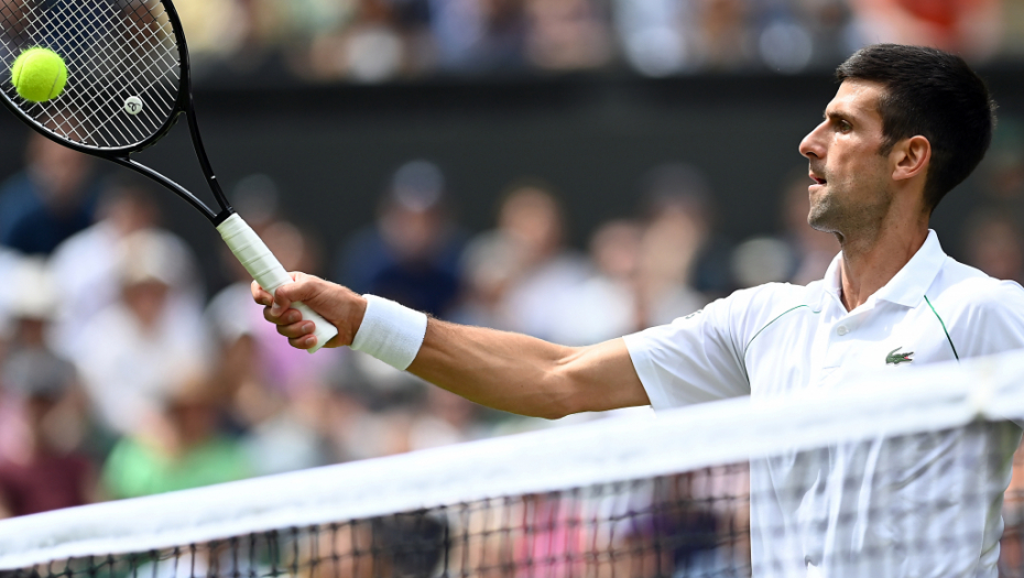 RUTINSKI! Novak “počistio” Čileanca za četvrtfinale Vimbldona