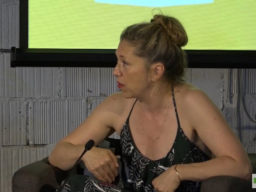 OVO JE MUŽ BRANKE KATIĆ! Ne živi u Srbiji, nikada ga nismo videli u javnosti, a mnogi su ga gledali kao da je sa druge planete!