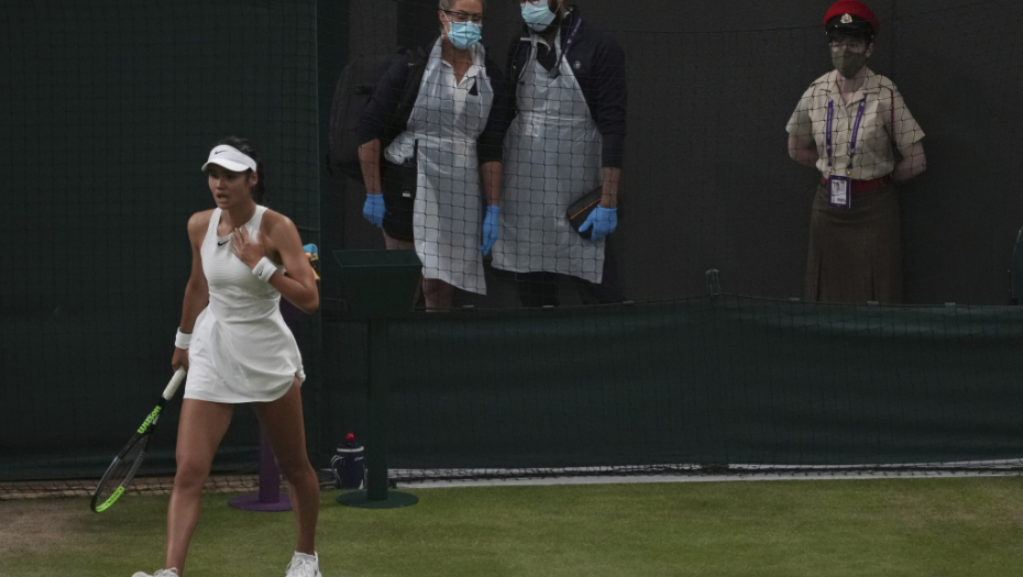 KRAJ BAJKE! Talentovana tinejdžerka predala meč, bivša ljubav Nika Kirjosa prvi put četvrtfinalu grend slem turnira!