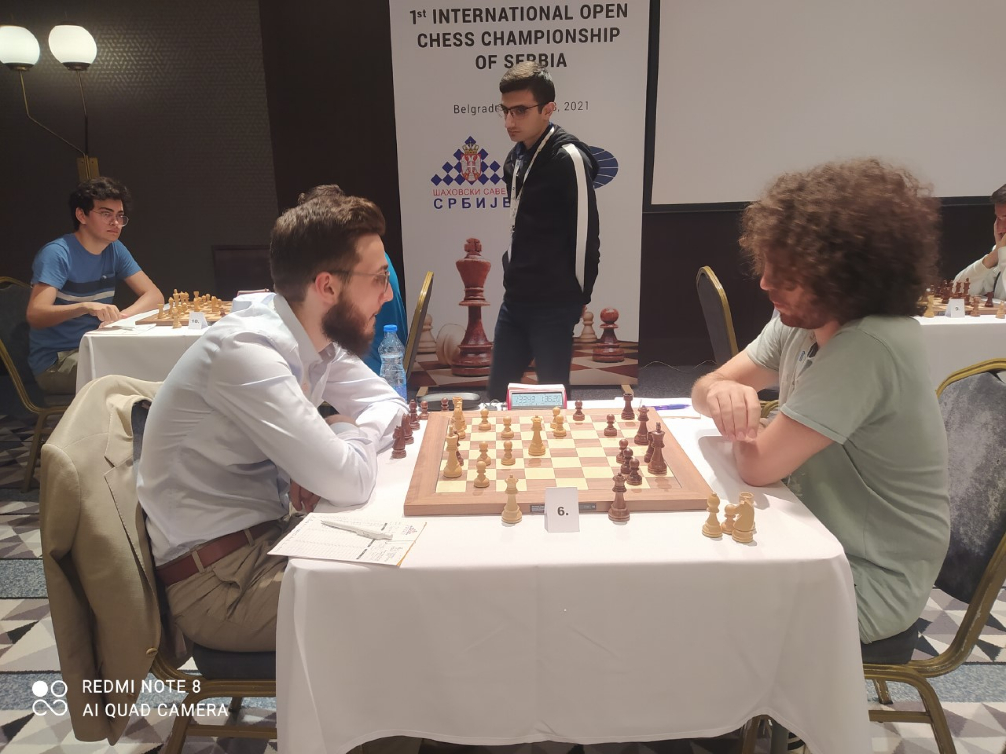 ODIGRAN ŠESTOČASOVNI MARATON U METROPOLU Inđić i Petrosjan miroljubivo, Grk dobio Ivića, a Kovalenko i Ševčenko oznojali sudije