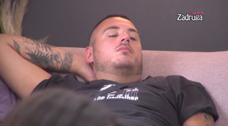 LUDILO U EMISIJI UŽIVO Ovo niko nije očekivao, Mina priznala da voli Mensura, Car kipti od besa