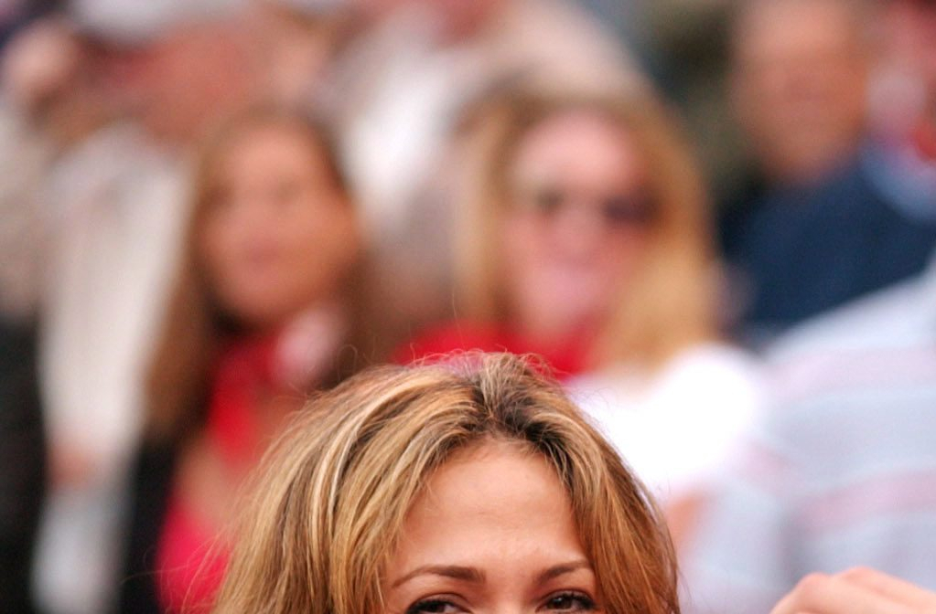 DŽENIFER LOPEZ I BEN AFLEK RASTUŽILI CEO SVET! Pevačica i glumac se rastali, pao i oproštajni poljubac