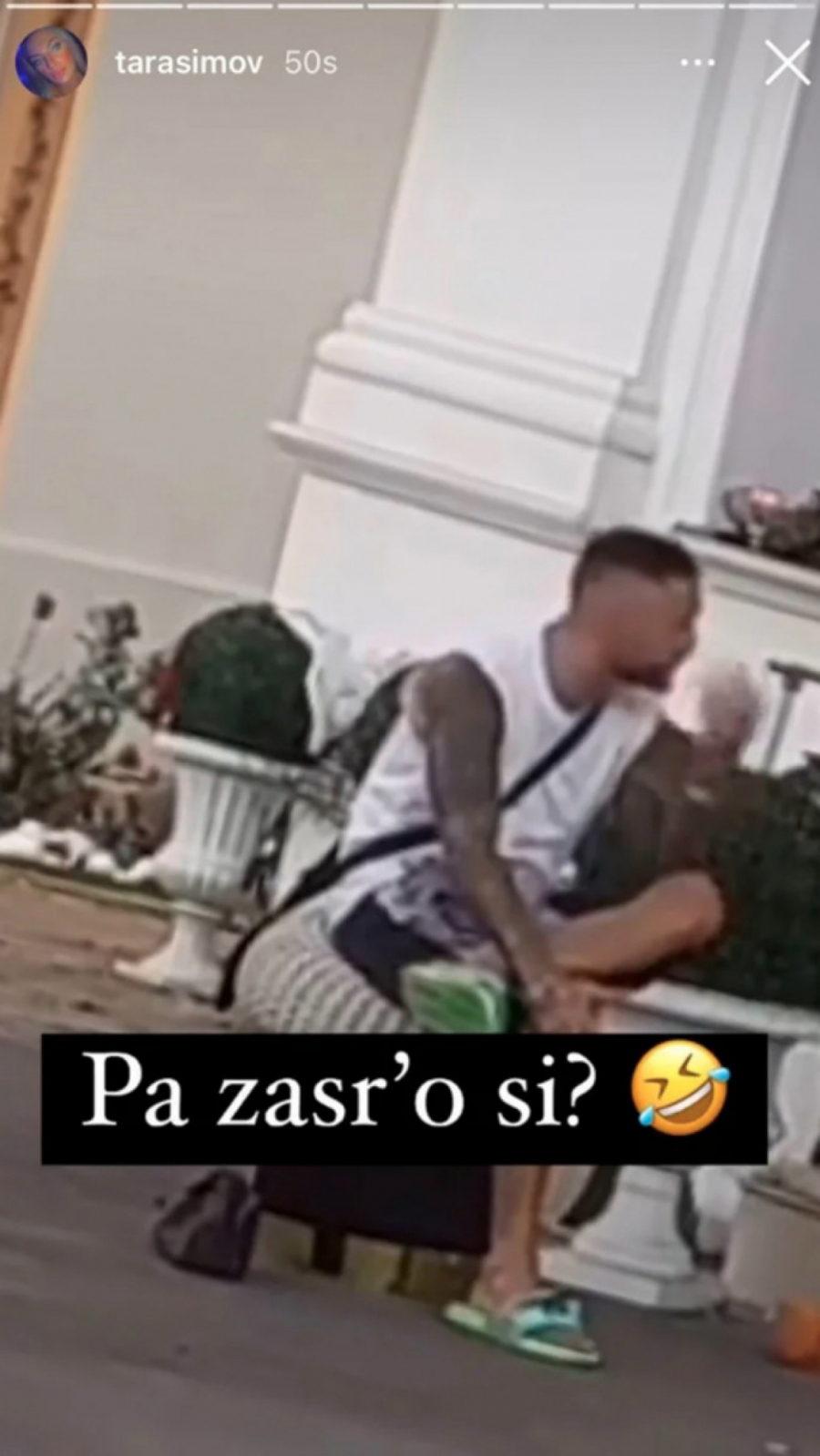 NENADE ZA*RO SI! Tara Simov poslala brutalne reči reperu nakon što je saznala da želi da se opere od nje zbog javnosti (FOTO)