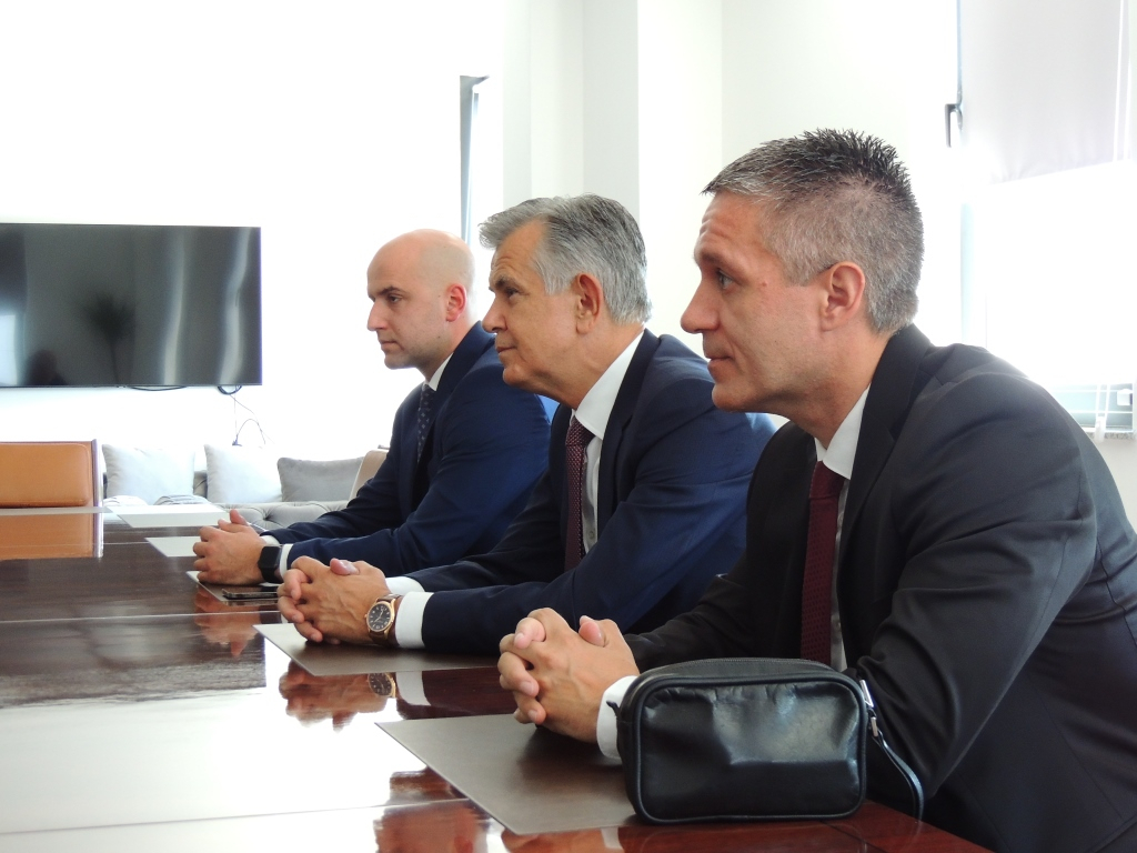 Popović: Jačanje tržišta osiguranja važno za dalji razvoj privrede