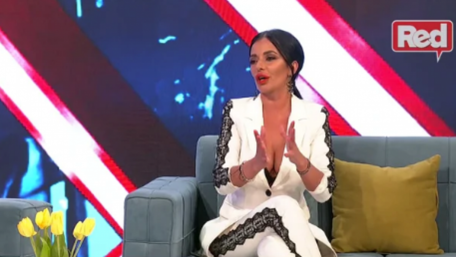 JELENA PEŠIĆ ČEKA DETE SA DALILINIM BIVŠIM! Nekadašnja učesnica Zadruge uživa u ljubavi, a sada par dobija i prinovu!