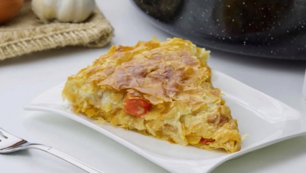 Nezaboravan ukus: Grčka pita sa piletinom i paprikama