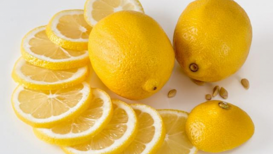 Regulišite kiselost organizma i smršajte: Probajte limun dijetu