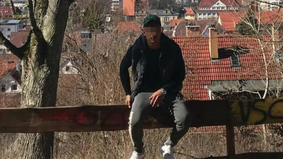 VELIKA TRAGEDIJA U saobraćajnoj nesreći kod Apatina poginuo mladi fudbaler (FOTO)