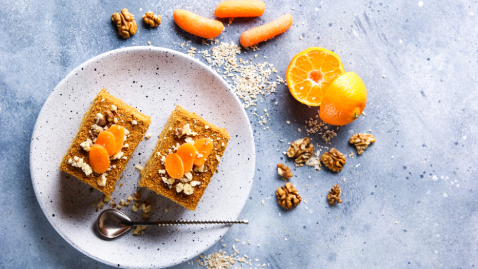 PRAVA HARMONIJA UKUSA: Veoma zdrav dezert sa đumbirom i šargarepom bez brašna!