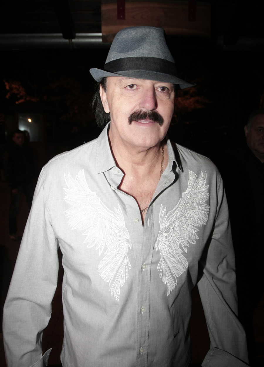 IZLUĐUJE IH NJENA GOLOTINJA Haris i Melina ne prate ćerku na Instagramu!