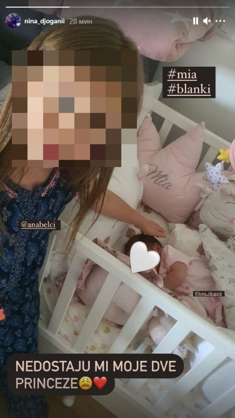 BLANKICA ČUVA MALU MIJU! Nina Đogani objavila fotografiju i sve raznežila, Markova i Lunina naslednica ima svu ljubav ovog sveta (FOTO)