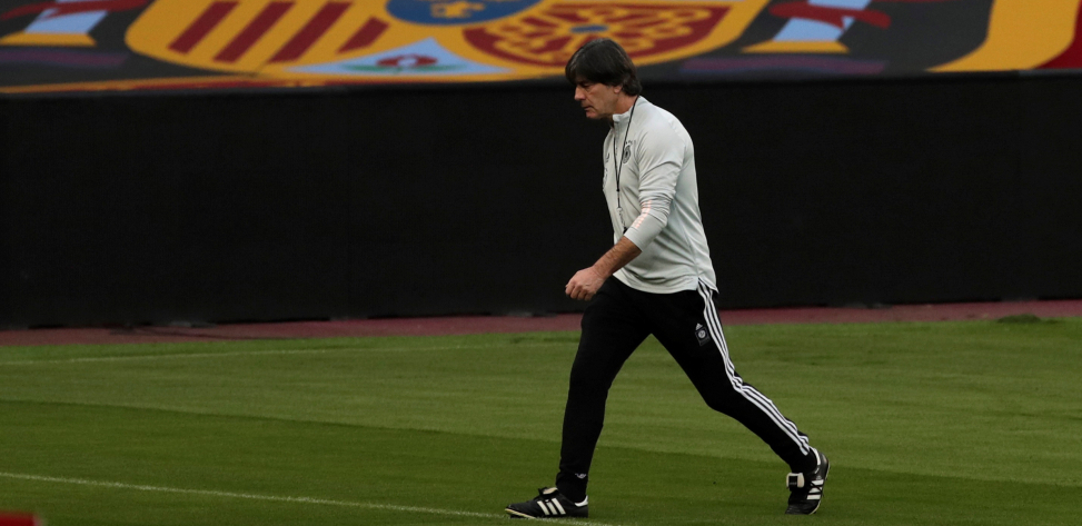 SVI SU MISLILI DA VIŠE NEĆE VODITI REPREZENTACIJU Prevarili su se, stigla ponuda