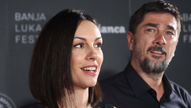 ISKEŠIRALA 3.000 EVRA ZA LETOVANJE Sloboda Mićalović ne štedi novac, glumica je odabrala ovo mesto za odmor, a Beograđani ga obožavaju