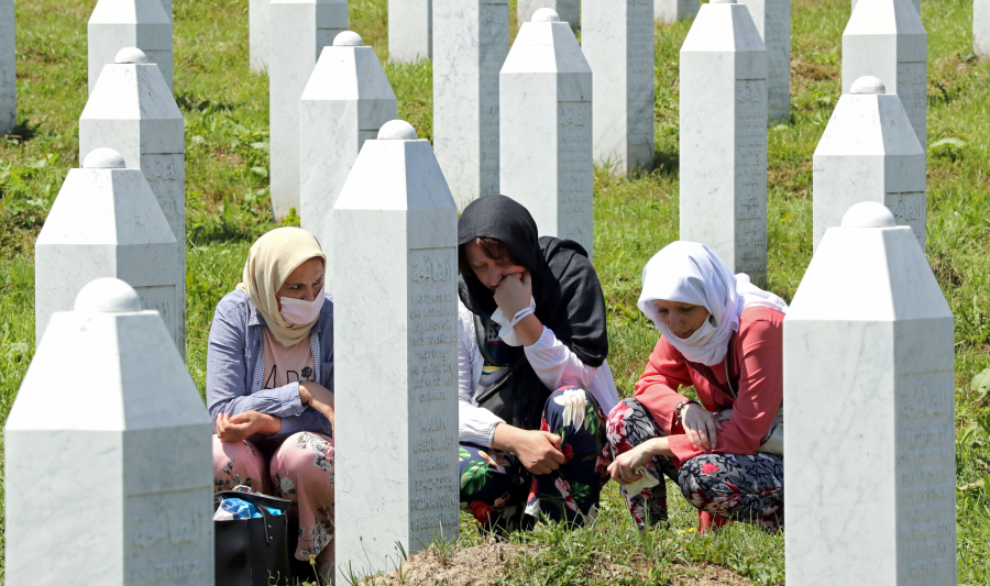 KRUNSKI DOKAZ DA NIJE BILO GENOCIDA U SREBRENICI Nemci će odlikovati Gideona Grajfa!