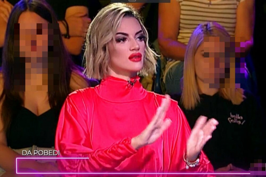 PISAO JE IVANI IZVINI MENI U INAT! Tara odgovorila Nenadu na prozivke da joj plaća kaznu dok se ona provodi sa Mensurom, žestoko mu odbrusila