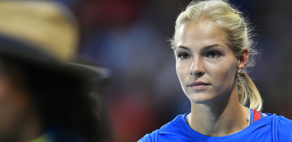 ATRAKTIVNA RUSKINJA SE VRAĆA! Ona je najveća konkurencija Ivani Španović, zbog skandala je prošla kroz pakao, sada je spremna za uspeh! (FOTO)