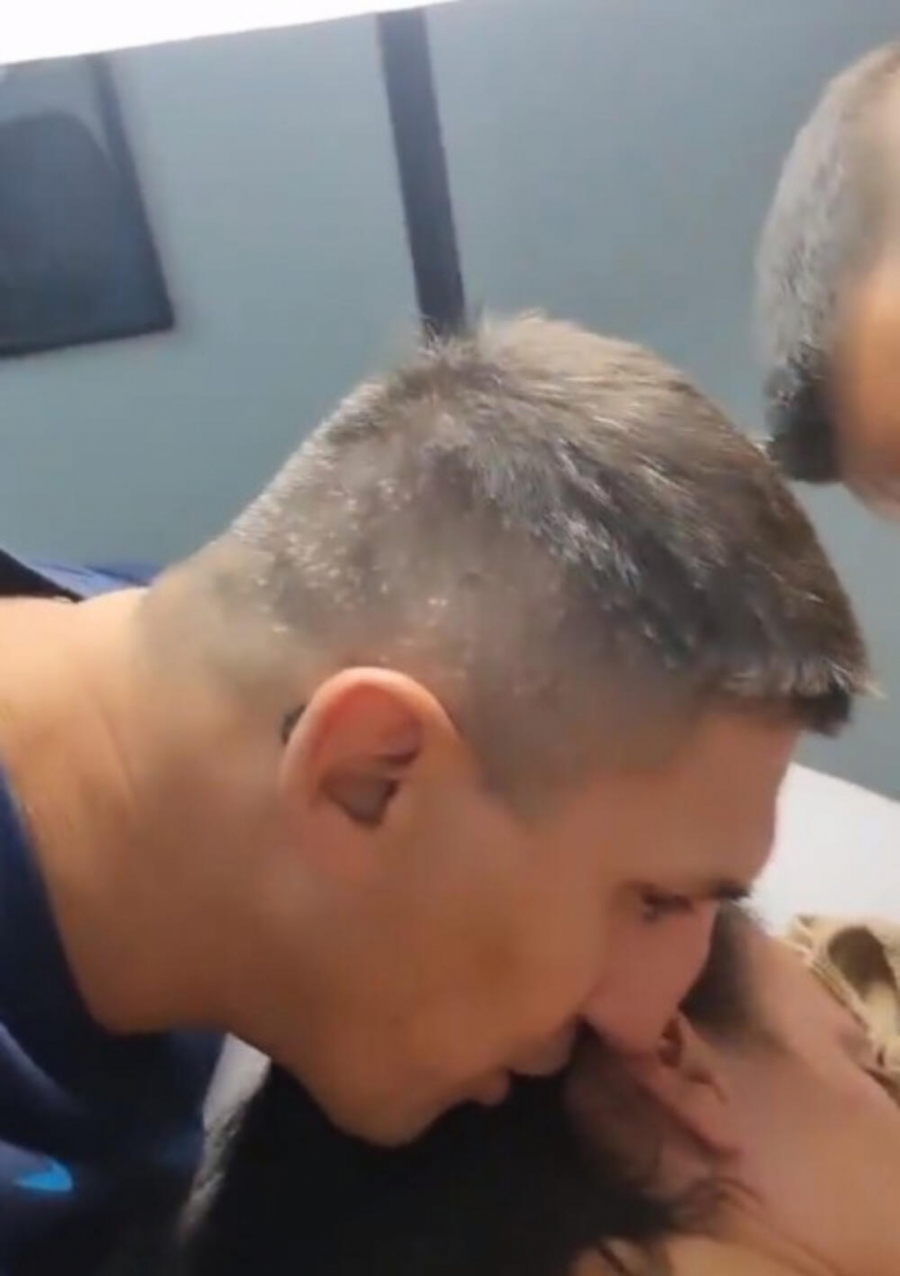 JEL TE BOLI LJUBAVI? Kristijan se ne odvaja od Kristine, čuva joj leđa dok Spalevićeva radi veliku promenu na telu (FOTO)