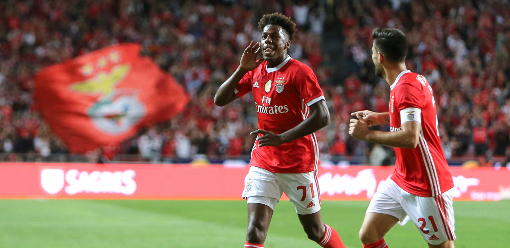 VELIKO POJAČANJE U LONDONU! Arsenal za "siću" doveo levog beka!