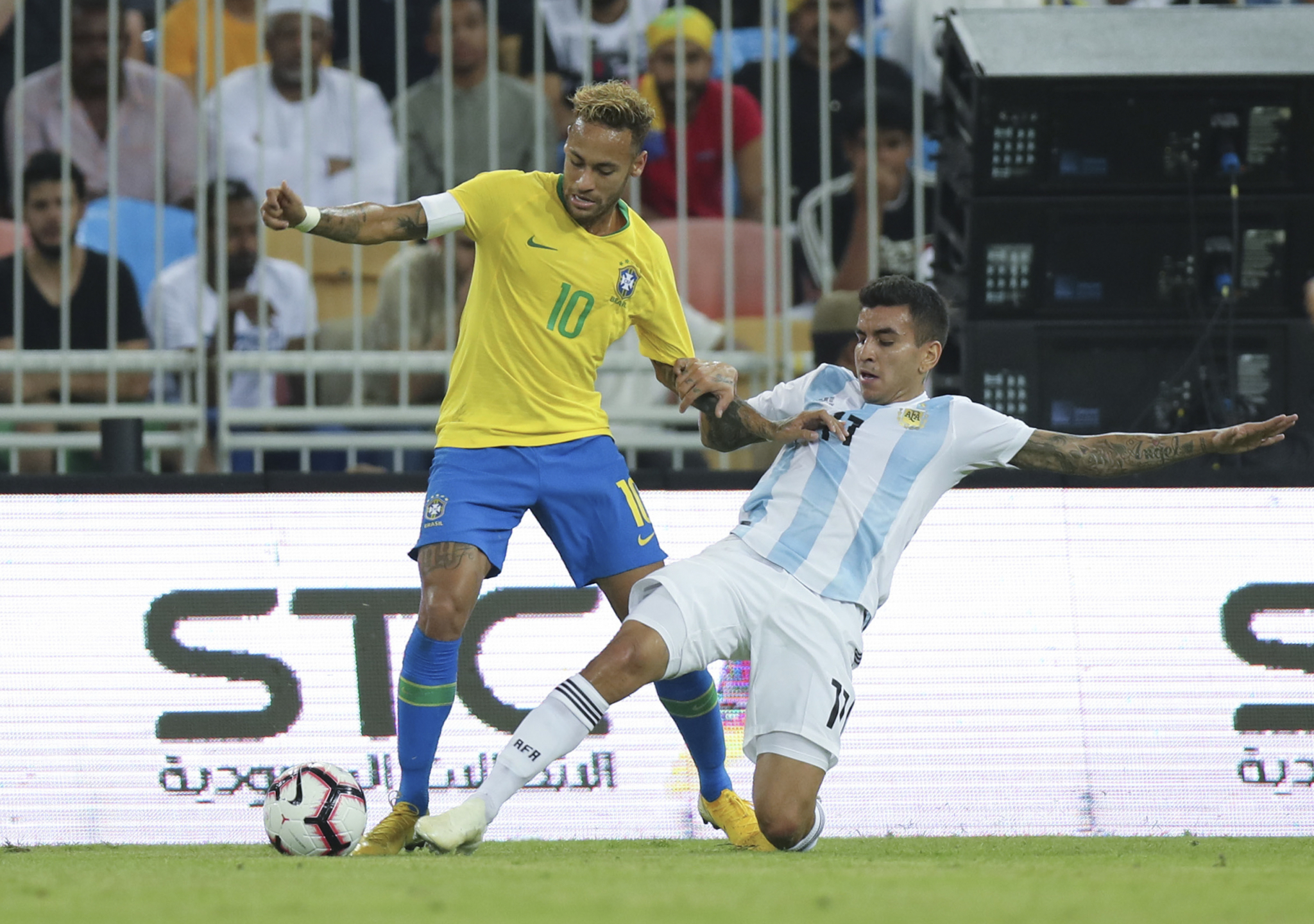 GOREĆE MARAKANA: Spektakularan derbi u finalu Kopa Amerike - Argentina ili Brazil?