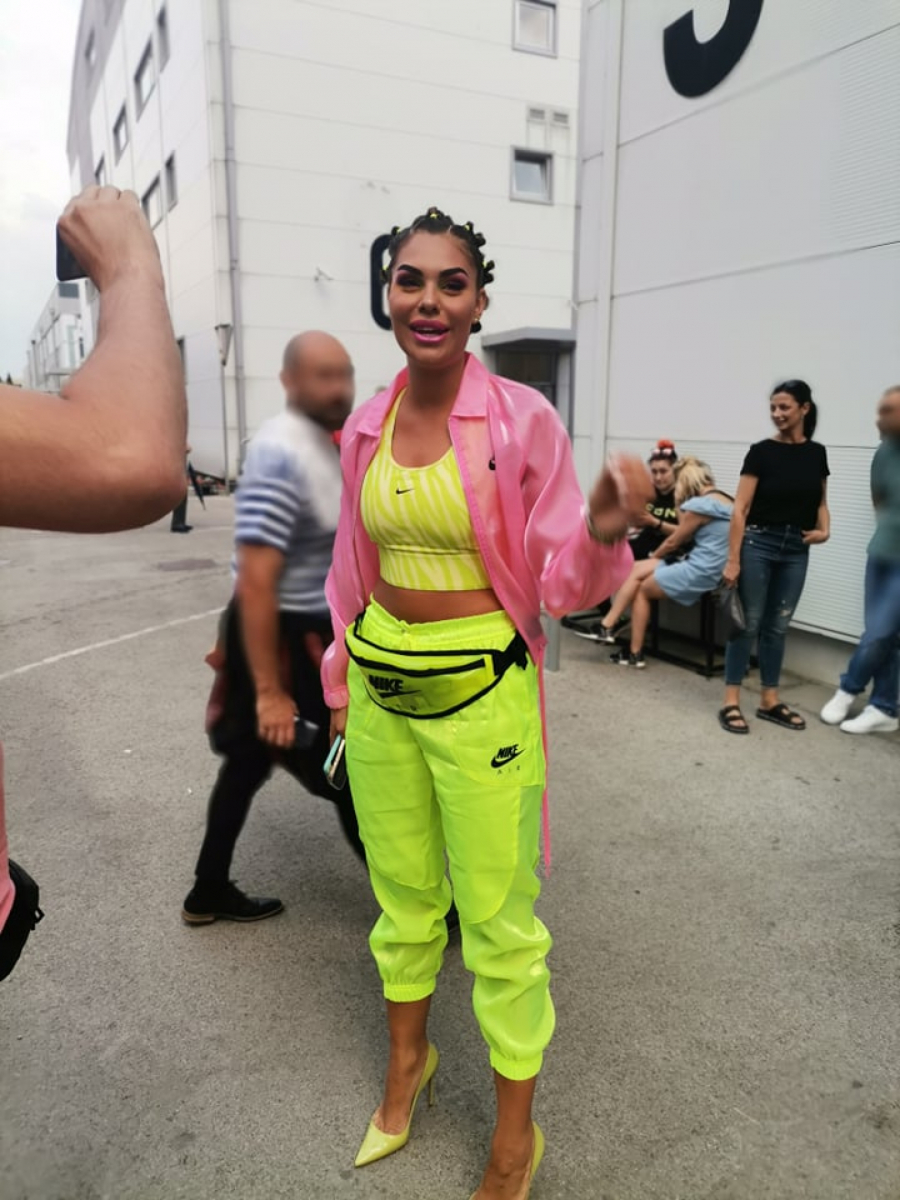 OTKRILA KO JOJ JE FAVORIT Mina se pojavila u Šimanovcima u izdanju kakvo niko nije očekivao od nje i rekla od koga je dobila najveće kritike (VIDEO)