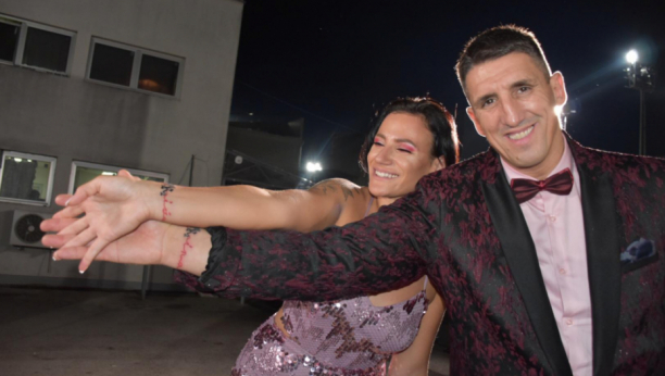 DONEĆE IM DOSTA NOVCA Kristijan i Kristina započeli privatan biznis, posao cveta, a evo i o čemu je reč