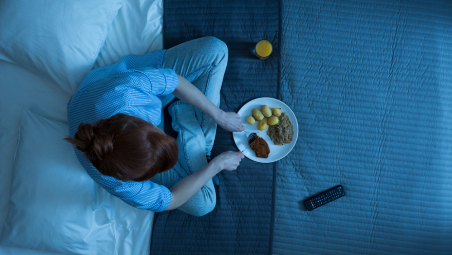 Nije samo zbog mršavljenja: Evo zašto ne treba da jedete pre spavanja