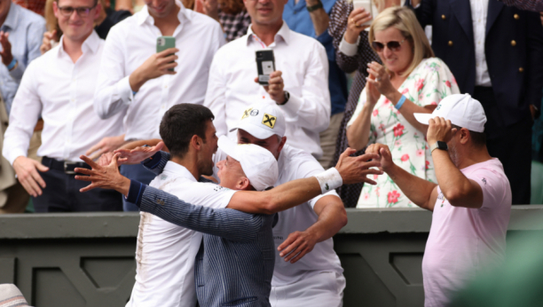 EMOTIVNI ĐOKOVIĆ! Novak je imao posebnu poruku koja je mnoge raznežila (VIDEO)