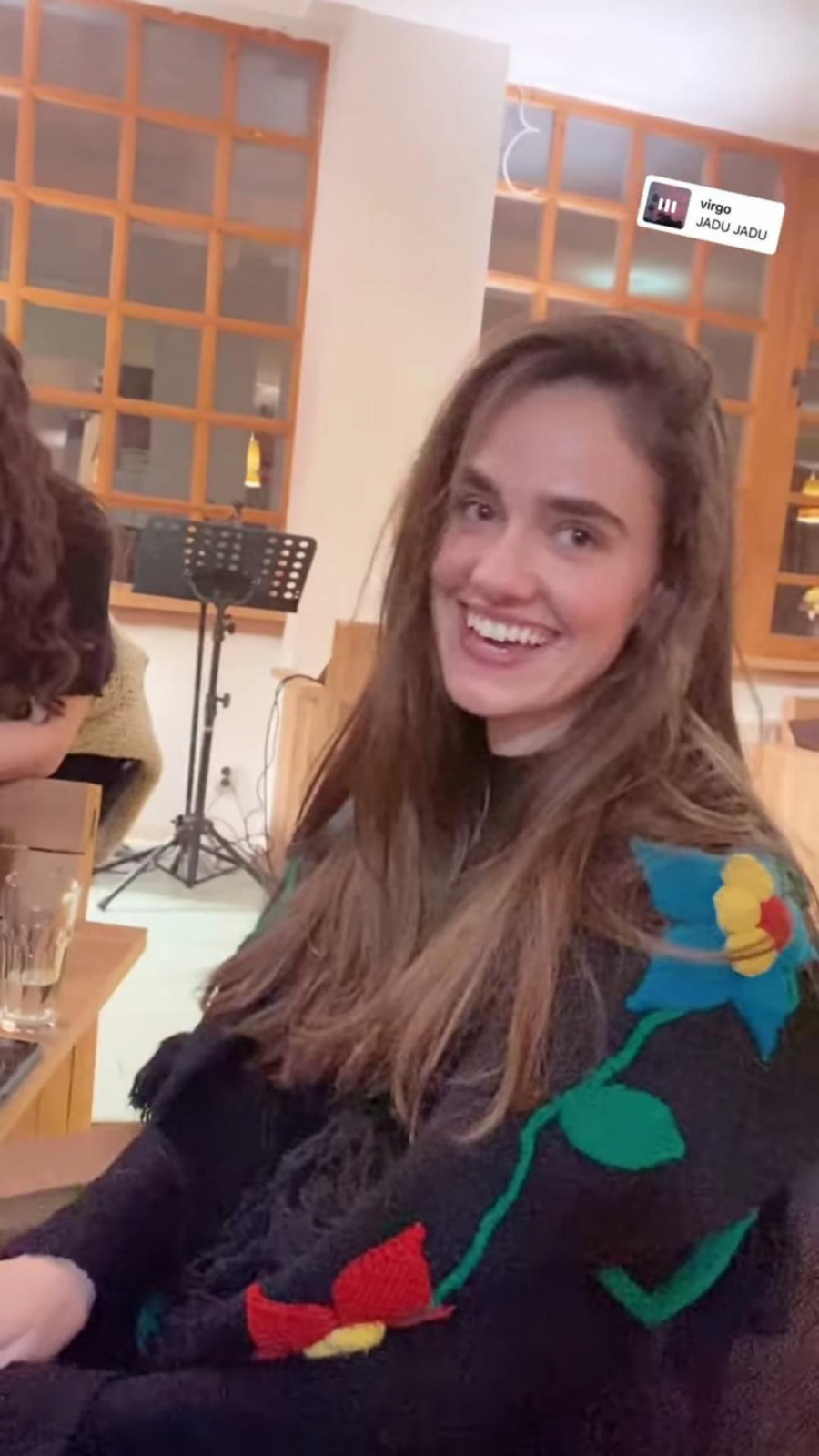 BIKOVIĆEVA BIVŠA ČEKA DETE, A SADA OTKRILA POL BEBE! Glumica sa partnerom odabrala i ime, Anja blista kao nikad do sad (FOTO)