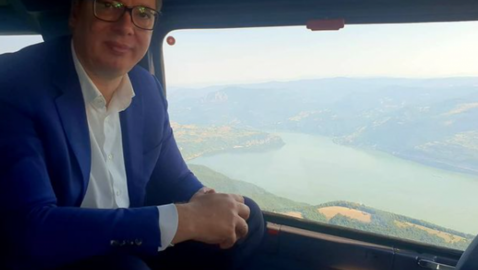 VUČIĆ STIŽE NA ODREDIŠTE Osvanula fotografija iz helikoptera, pa objavio i lokaciju