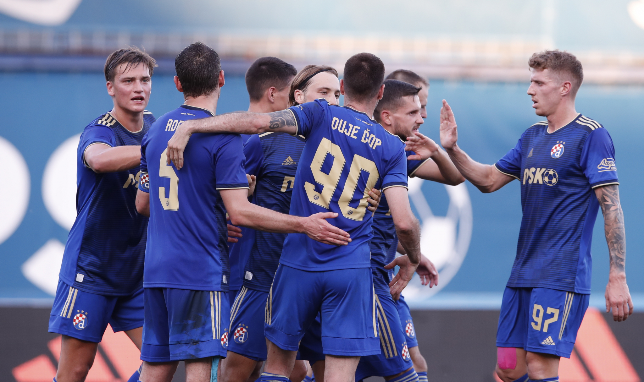 PROŠLO JE VIŠE OD TRI DECENIJE! Da li znate kada je odigran poslednji meč Dinama i Crvene zvezde i kako se on završio? (VIDEO)