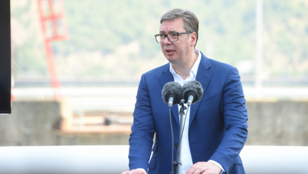 Predsednik Vučić čestitao Kurban Bajram