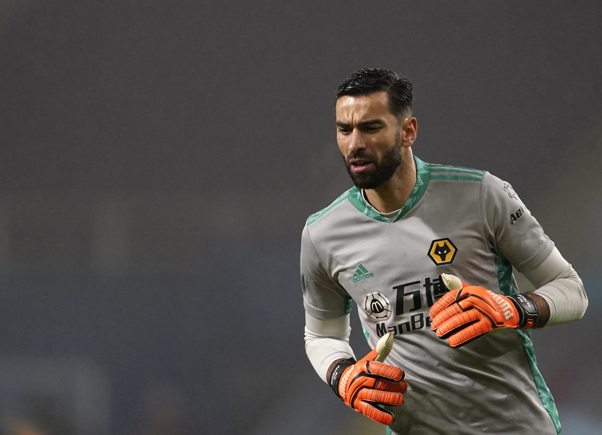 MURINJO DOVODI GOLMANA! Reprezentativac Portugala stiže u Rim!