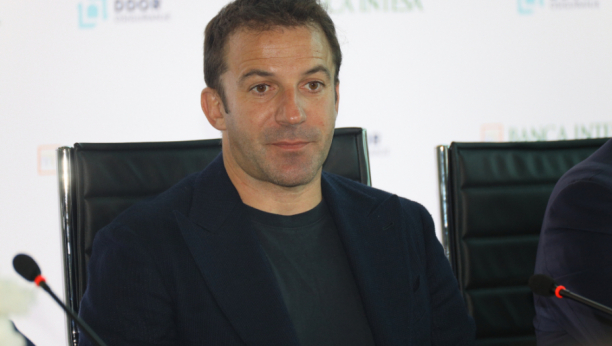 VLAHOVIĆ IMPRESIONIRAO DEL PJERA U AMERICI Legenda Juventusa u Los Anđelesu posetila pripreme "Stare dame"