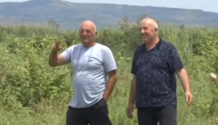 SRBIN OTIŠAO SESTRI NA SVEDBU Enver Hodža je zatvorio granice, i ostao je zauvek zarobljen u Albaniji, a sada su pronađeni njegovi unuci!